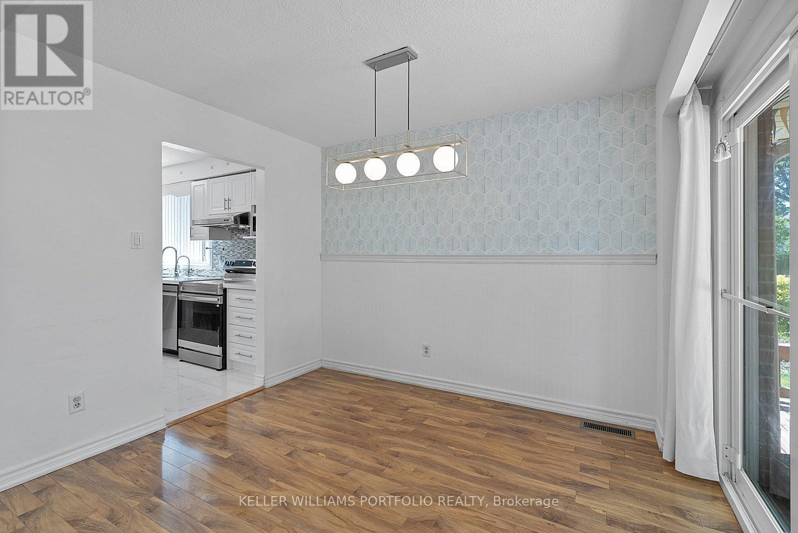 24 Ulysses Place, Toronto, Ontario  M1V 1H9 - Photo 15 - E13451444