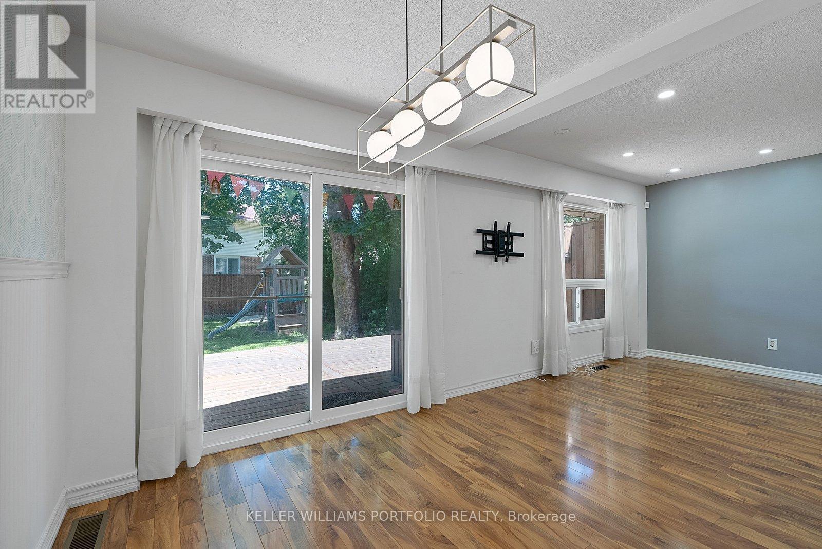 24 Ulysses Place, Toronto, Ontario  M1V 1H9 - Photo 16 - E13451444