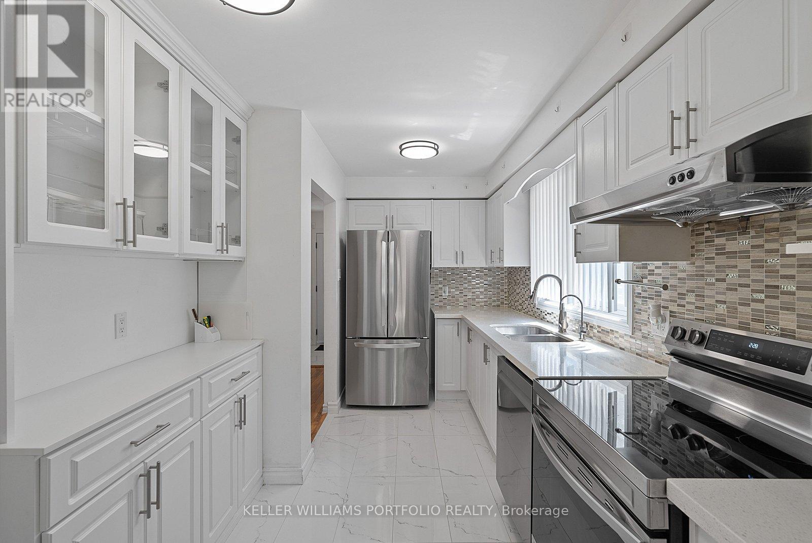 24 Ulysses Place, Toronto, Ontario  M1V 1H9 - Photo 17 - E13451444