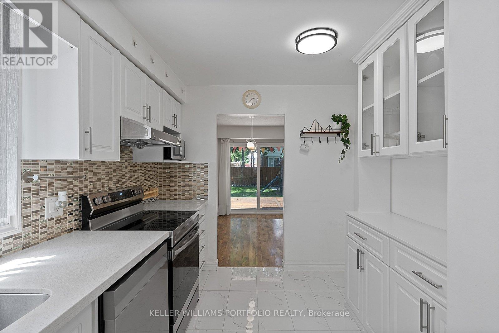 24 Ulysses Place, Toronto, Ontario  M1V 1H9 - Photo 19 - E13451444