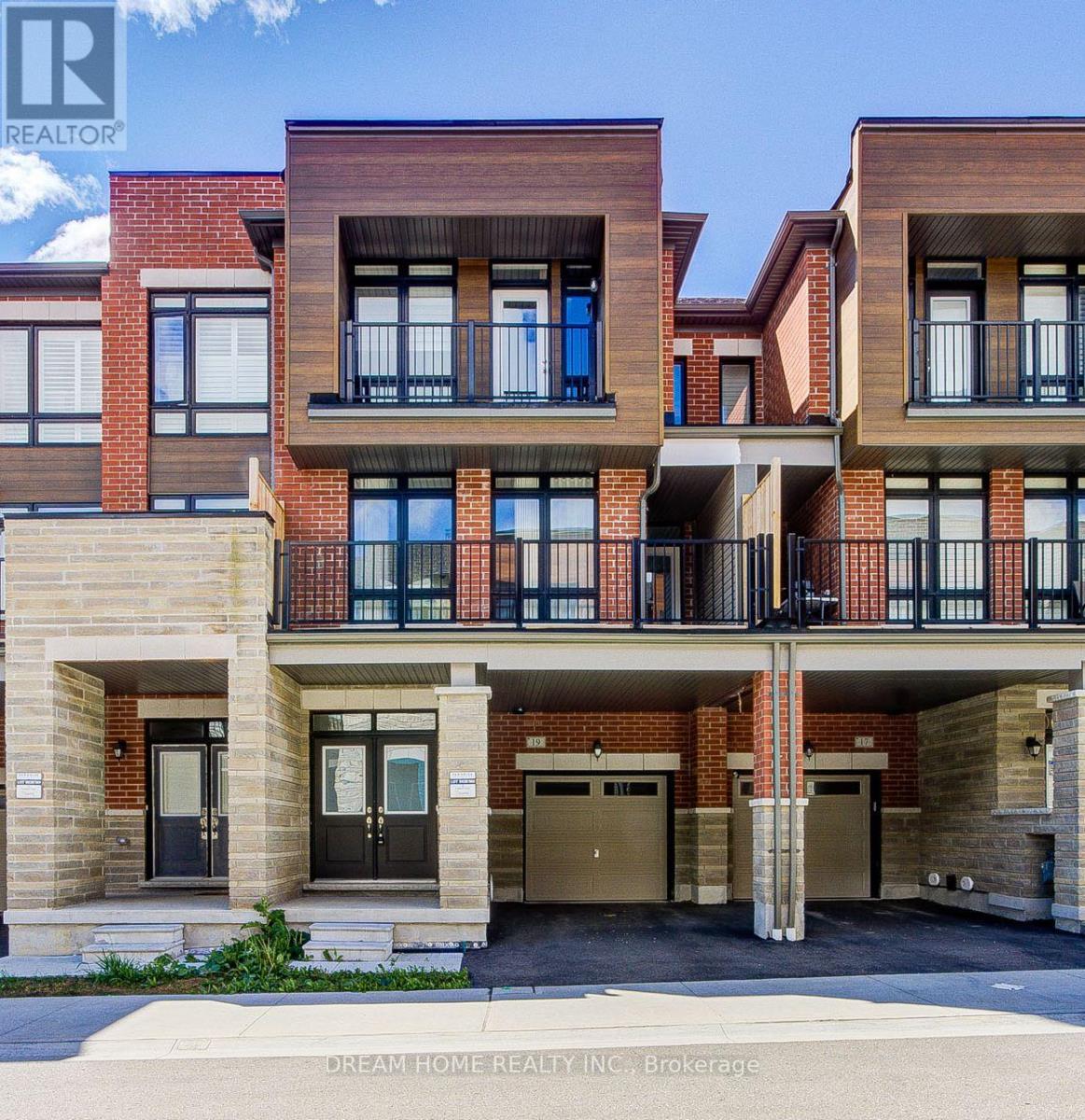 19 COPPINI LANE, Ajax, Ontario