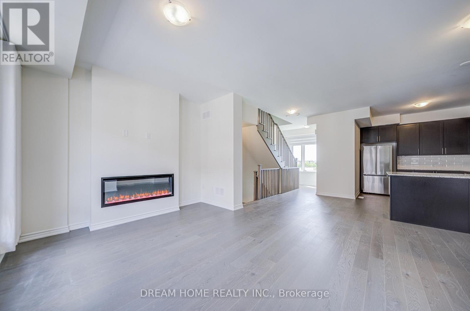 19 Coppini Lane, Ajax, Ontario  L1S 7S9 - Photo 12 - E13451446