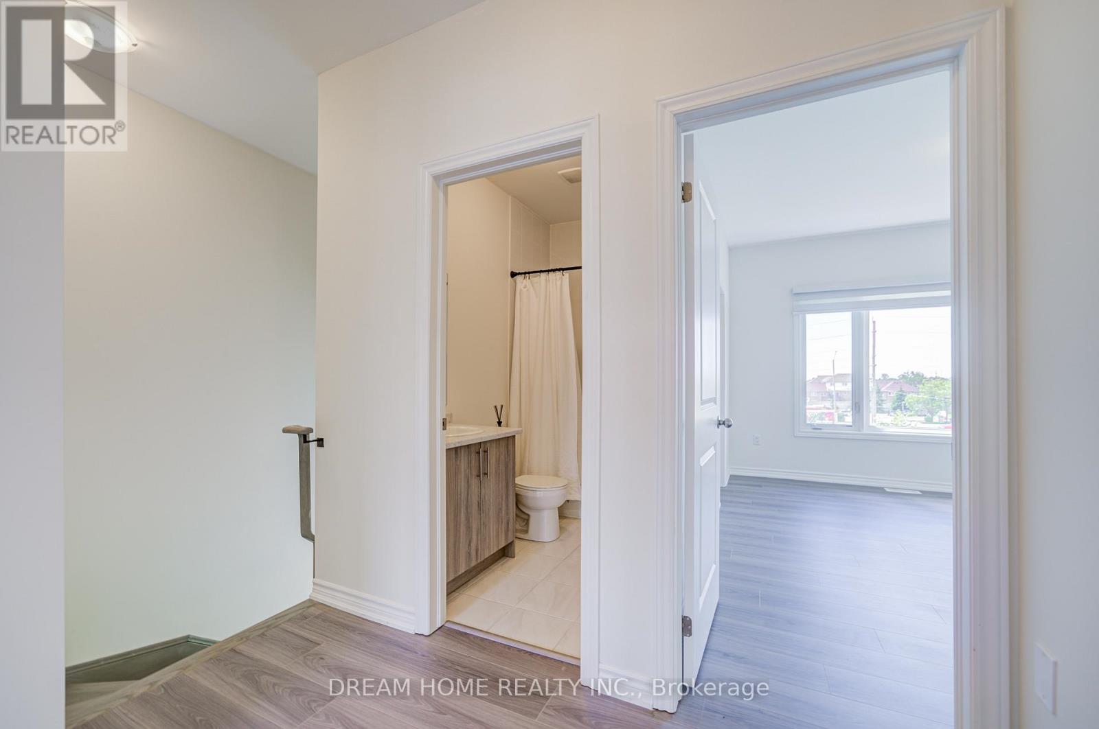 19 Coppini Lane, Ajax, Ontario  L1S 7S9 - Photo 18 - E13451446
