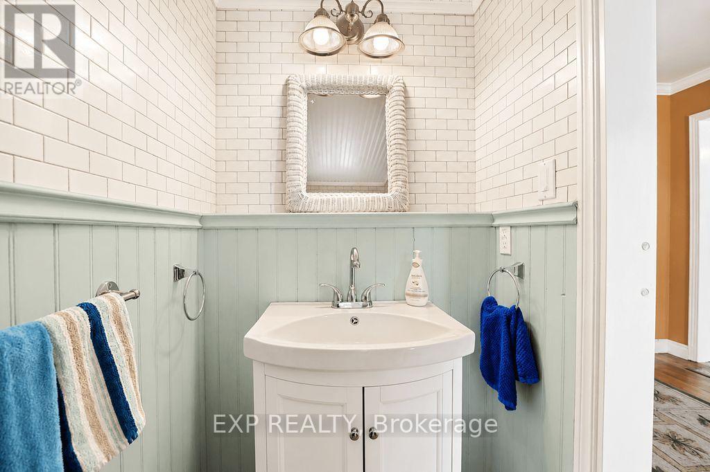 384 Carnegie Beach Road, Scugog, Ontario  L9L 1B6 - Photo 37 - E13451568