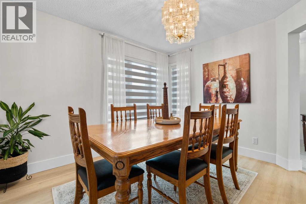 957 Applewood Drive Se, Calgary, Alberta  T2A 7M7 - Photo 5 - A2320608