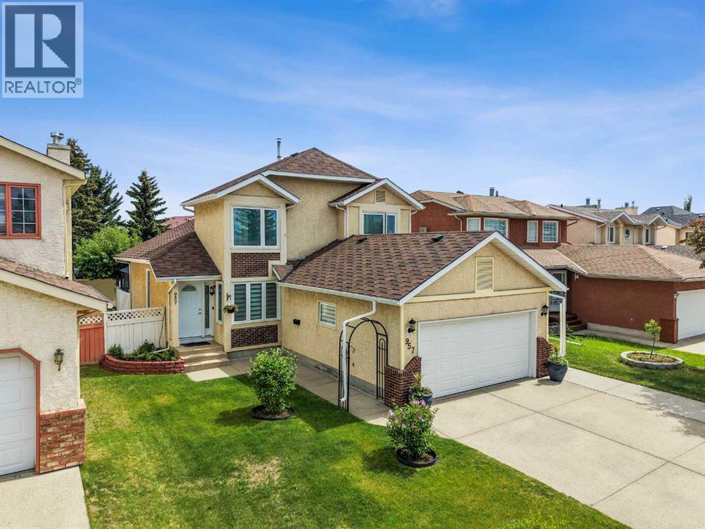 957 Applewood Drive Se, Calgary, Alberta  T2A 7M7 - Photo 3 - A2320608