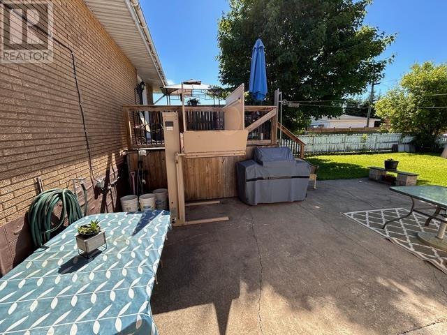 111 Estelle St, Sault Ste Marie, Ontario P6C 2C3 - Photo 3 - SM261461
