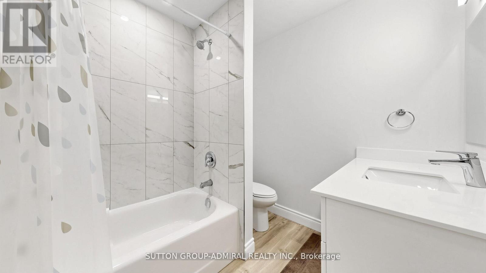 86 Newbury Drive, Newmarket, Ontario  L3Y 4R3 - Photo 20 - N13451338