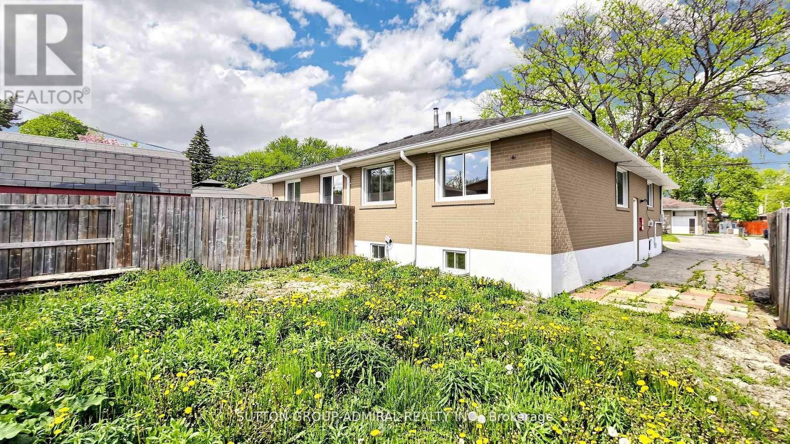 86 Newbury Drive, Newmarket, Ontario  L3Y 4R3 - Photo 30 - N13451338