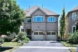 82 Brookeview Drive, Aurora, Ontario  L4G 6R6 - Photo 2 - N13451352