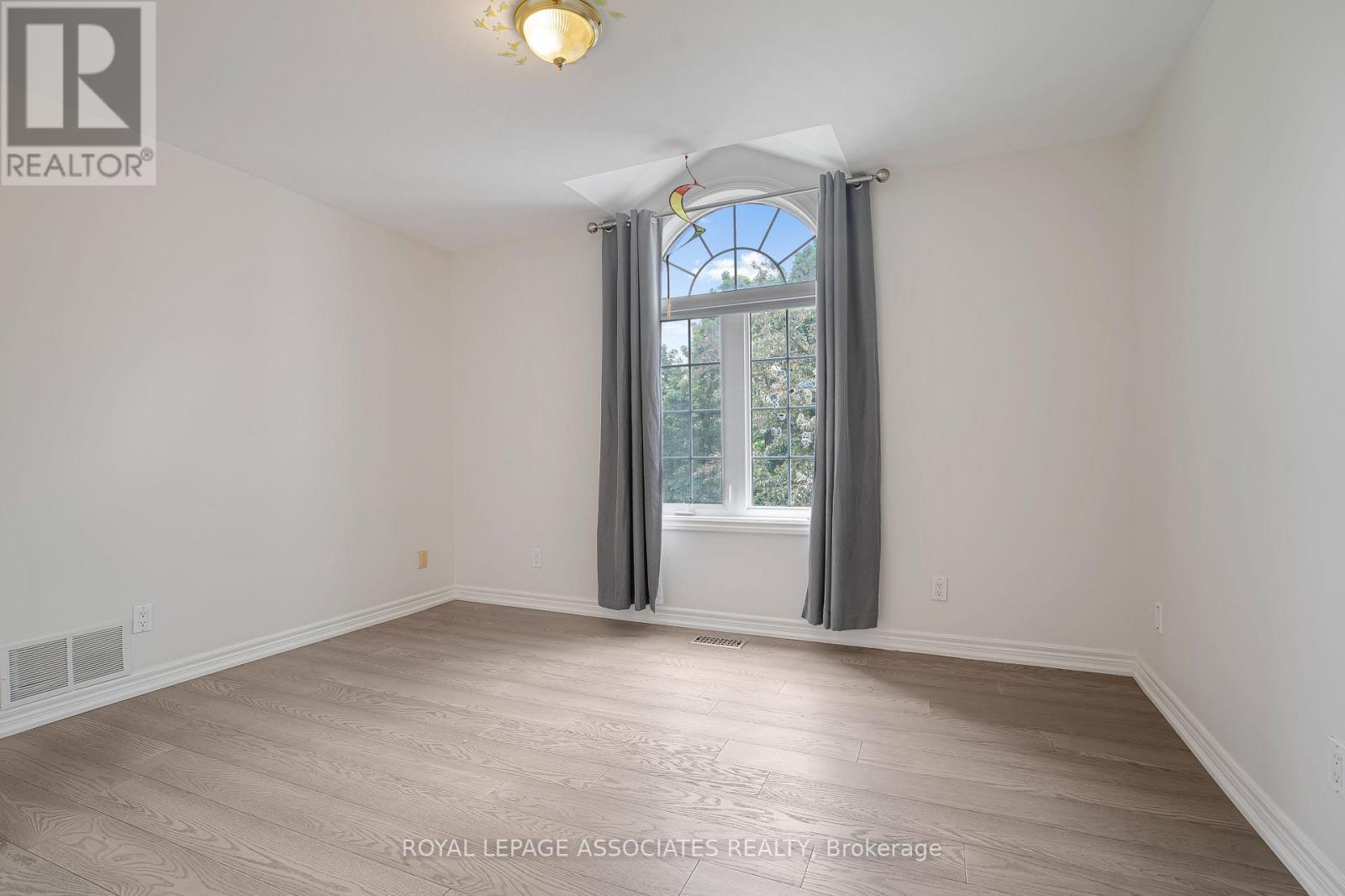 69 Raeview Drive, Whitchurch-Stouffville, Ontario  L4A 3G7 - Photo 26 - N13451486