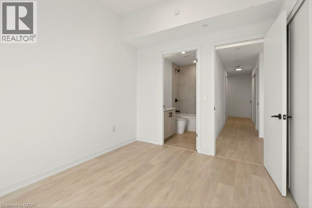 4878 Powers Common Unit# 320, Burlington, Ontario  L7M 2B4 - Photo 14 - 40839568