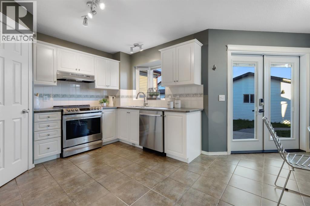 258 Coville Crescent Ne, Calgary, Alberta  T3K 5E6 - Photo 17 - A2319909