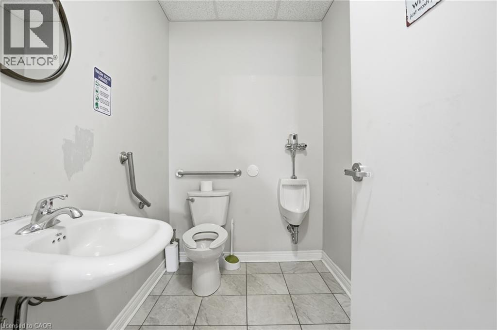 21 Front Street S Unit# 202, Thorold, Ontario  L2V 1W8 - Photo 16 - 40840233