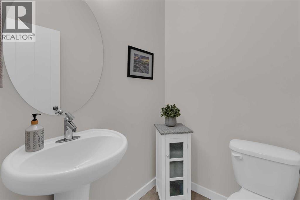 1373 Ravenswood Drive SE, Airdrie, Alberta  T4A 0L8 - Photo 16 - A2321075