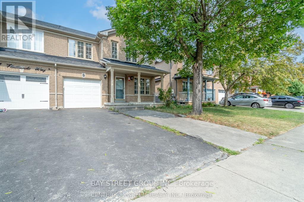 9 Flatlands Way, Brampton, Ontario  L6R 2B5 - Photo 2 - W13451372