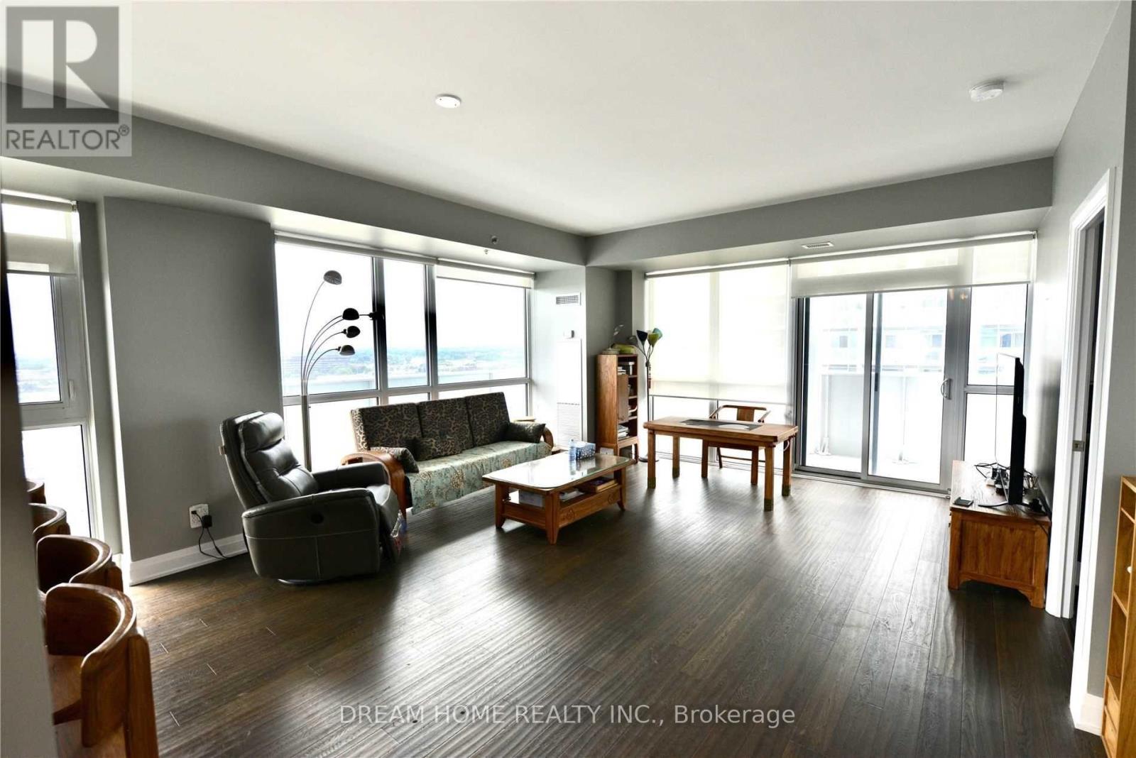 1609 - 55 Speers Road, Oakville, Ontario  L6K 0H9 - Photo 5 - W13451386
