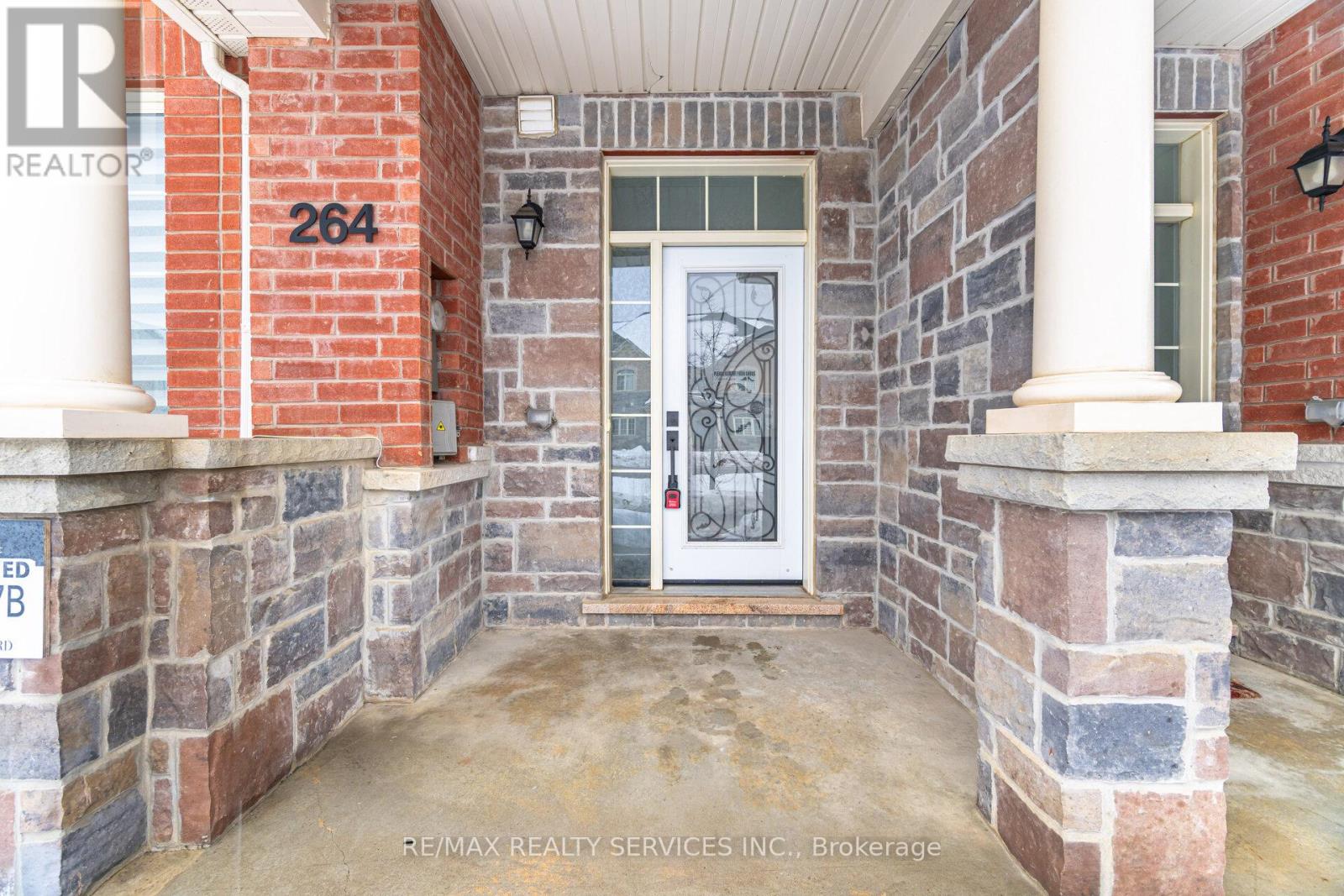264 Inspire Boulevard, Brampton, Ontario L6R 3X9 - Photo 3 - W13451484