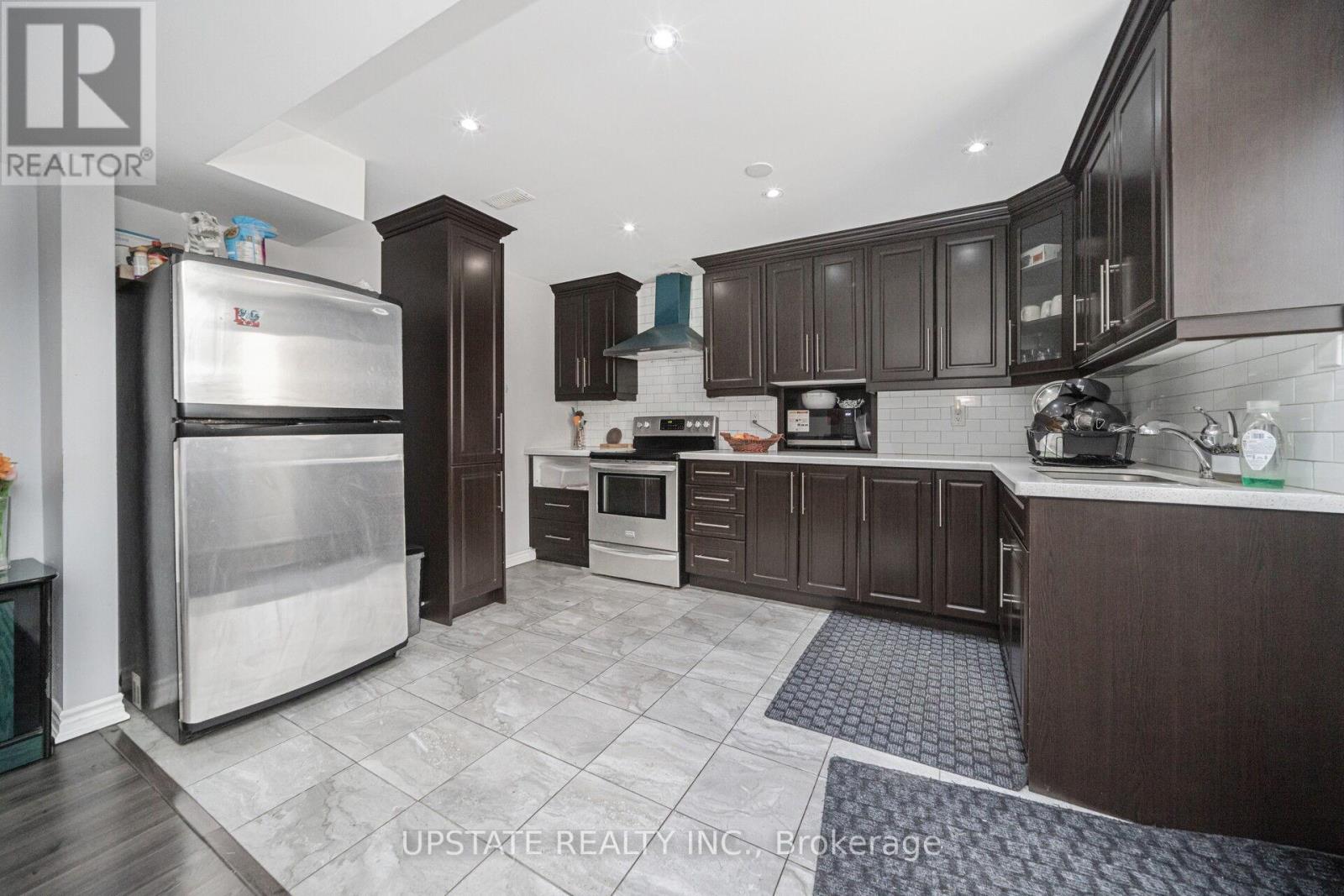 2 Beachville Circle, Brampton, Ontario  L6X 0V4 - Photo 33 - W13451540