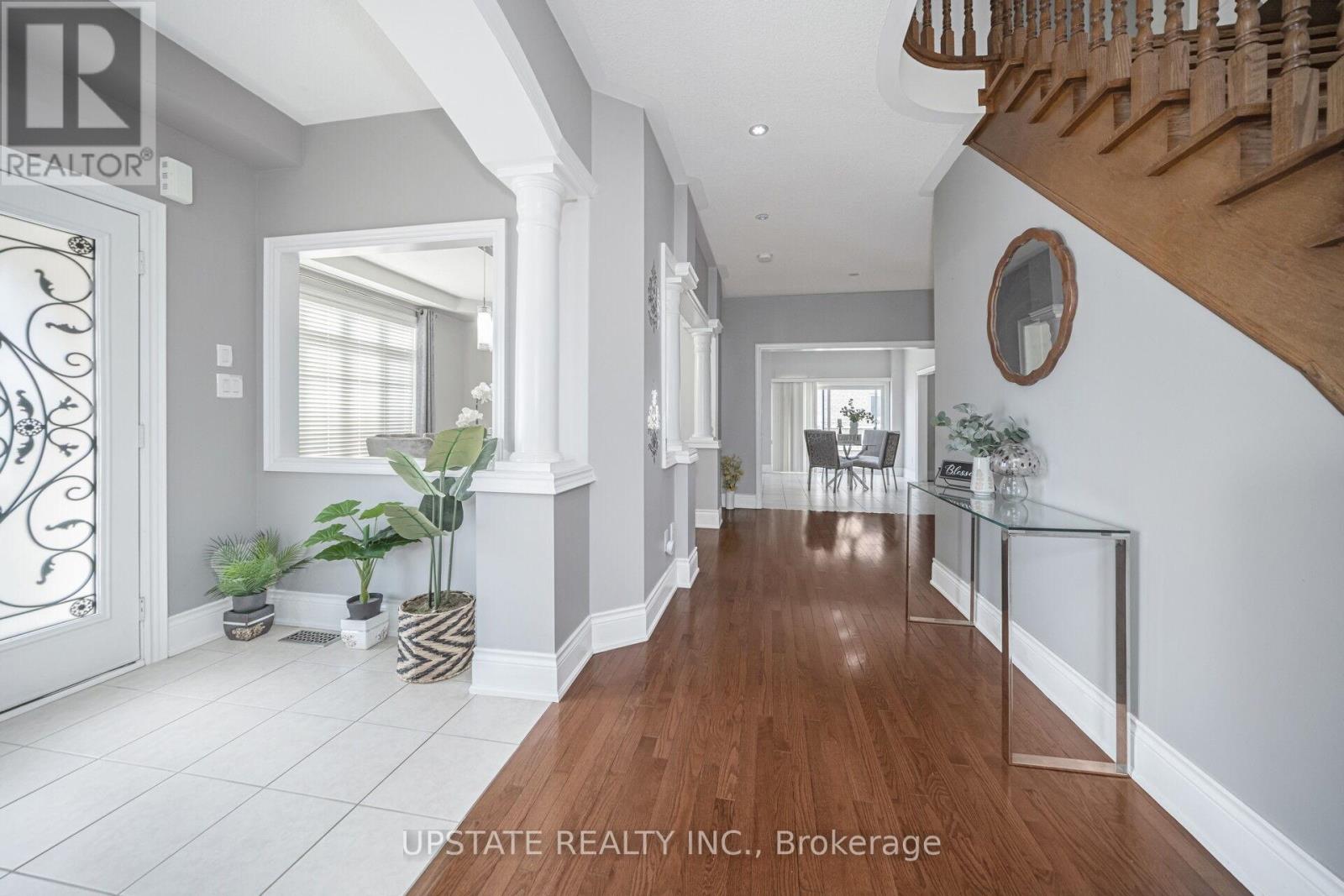 2 Beachville Circle, Brampton, Ontario  L6X 0V4 - Photo 7 - W13451540