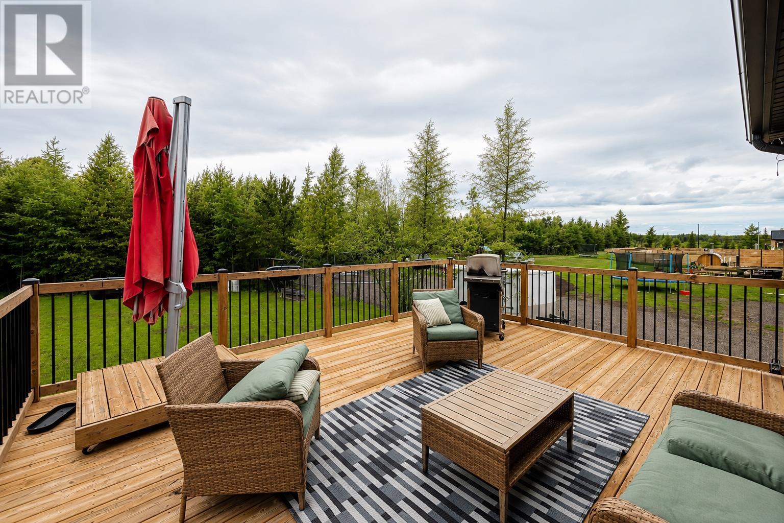 3281 Fairview Ave, Thunder Bay, Ontario  P7K 1E5 - Photo 38 - TB2601509