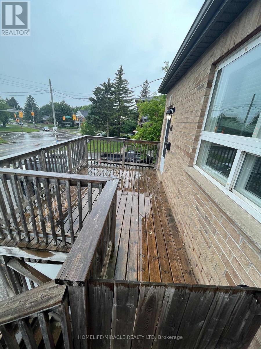 86a Morgan Avenue, Kitchener, Ontario N2A 2M5 - Photo 2 - X13451268