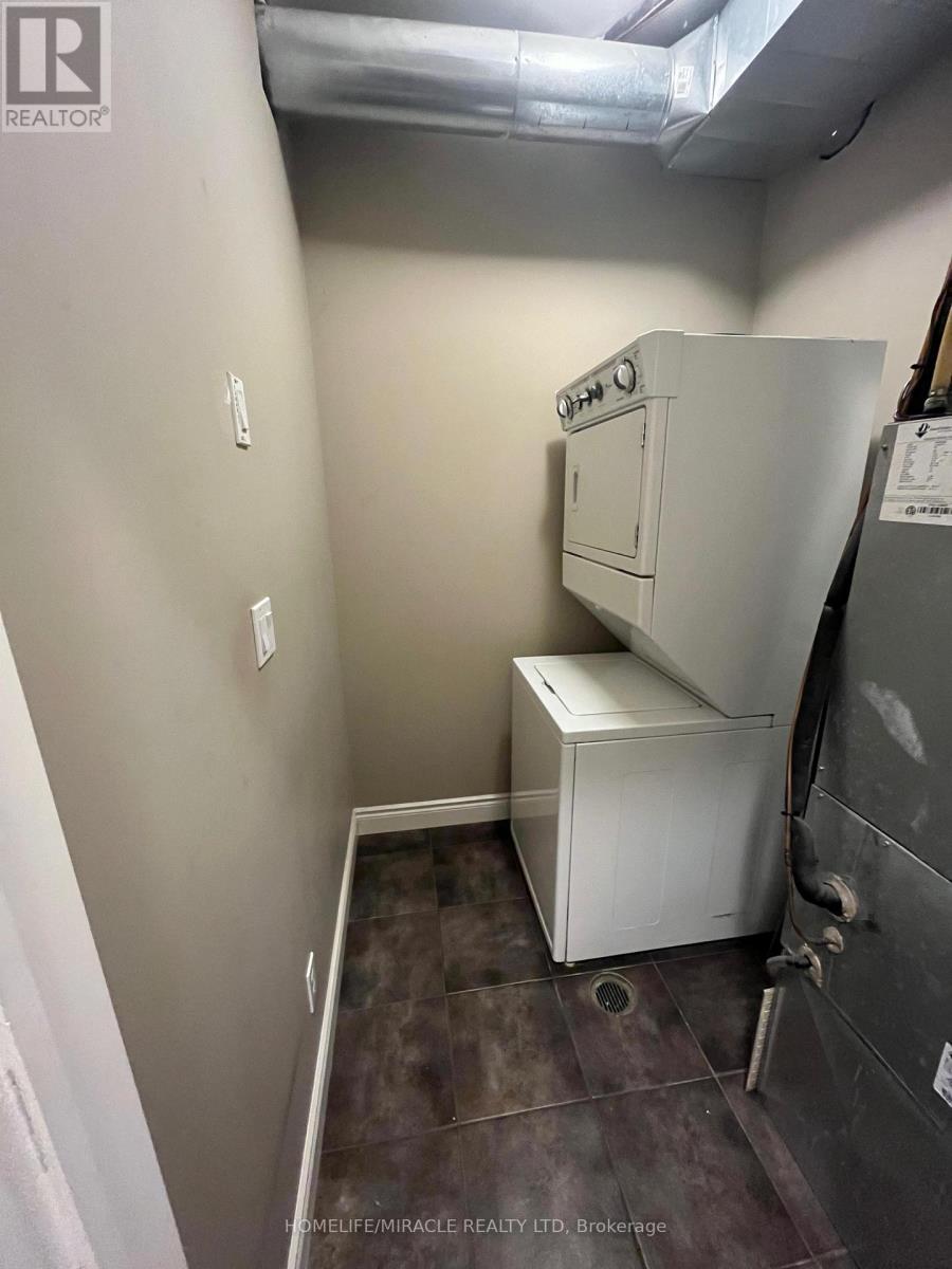 86a Morgan Avenue, Kitchener, Ontario N2A 2M5 - Photo 7 - X13451268