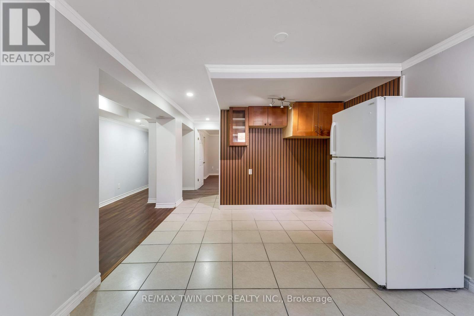 88 Dumbarton Street, Guelph, Ontario  N1E 3T7 - Photo 31 - X13451318