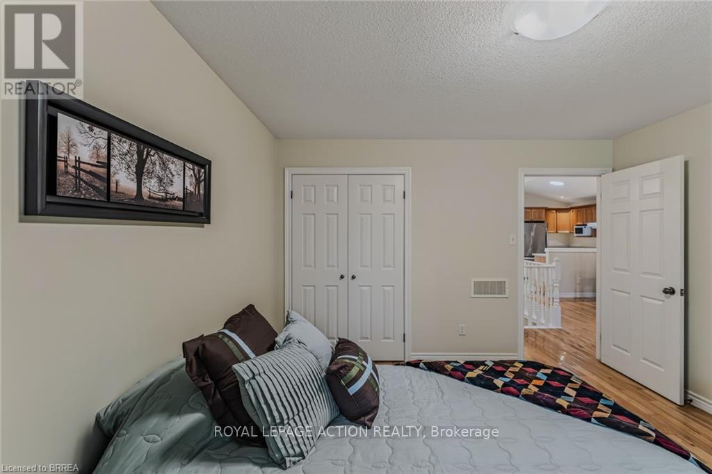 3 - 54 Glenwood Drive, Brantford, Ontario N3S 3G6 - Photo 23 - X13451330