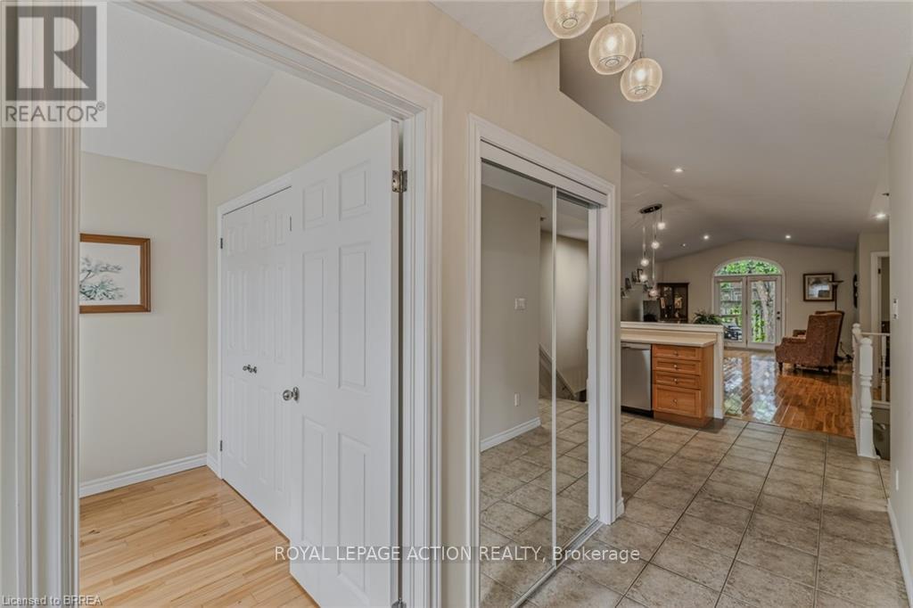3 - 54 Glenwood Drive, Brantford, Ontario N3S 3G6 - Photo 9 - X13451330