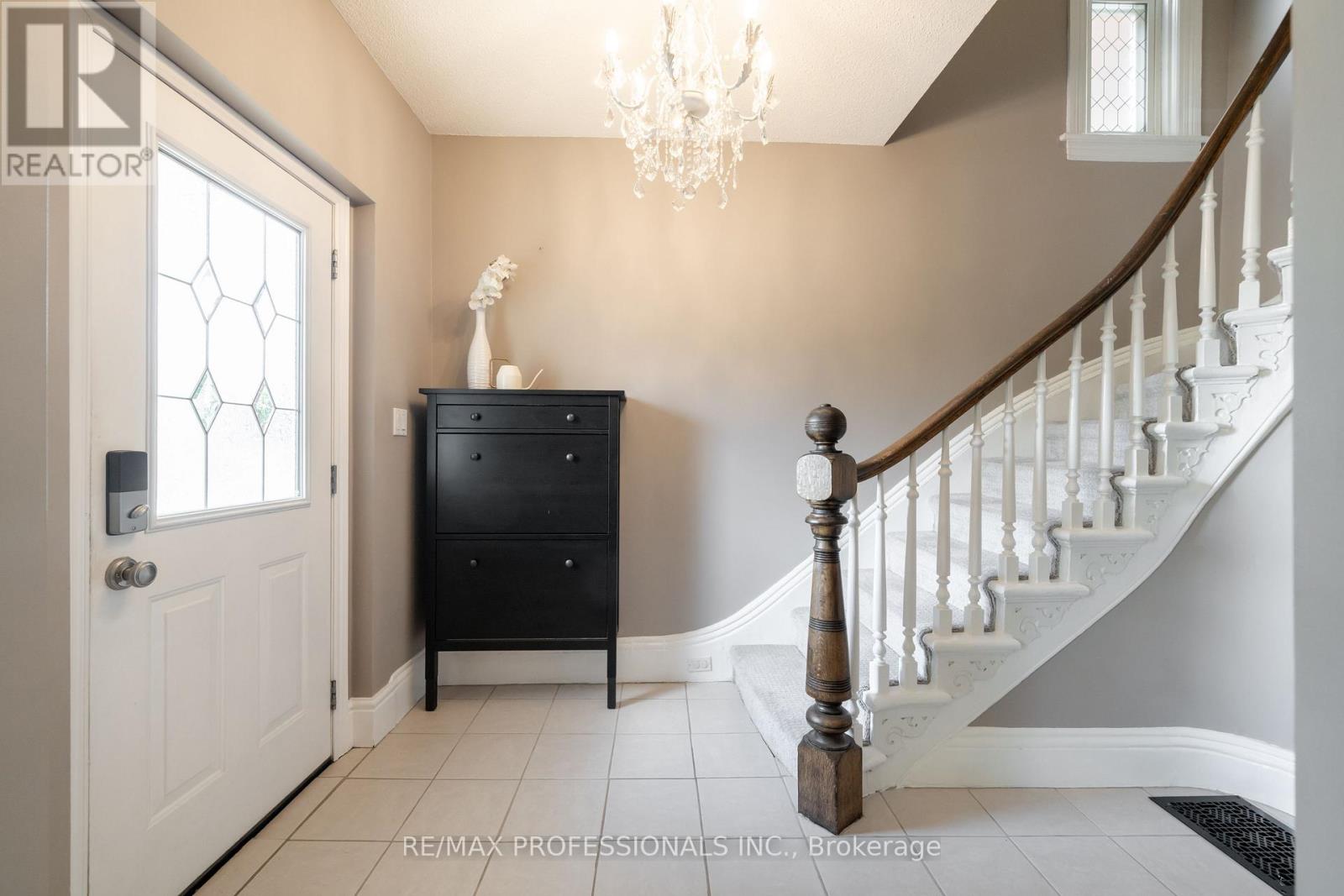 43 Oxford Street, Hamilton, Ontario L8R 2W9 - Photo 4 - X13451492
