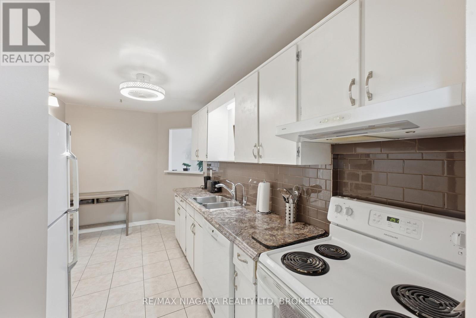1003 - 141 Church Street, St. Catharines, Ontario  L2R 7L7 - Photo 6 - X13451664