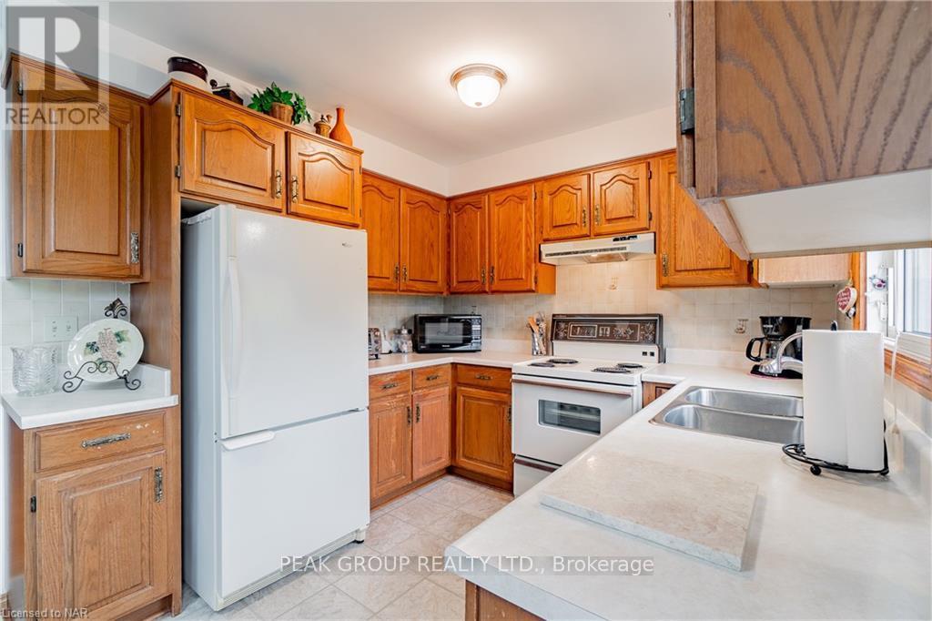 7180 Freeman Street, Niagara Falls (Morrison), Ontario  L2E 5V7 - Photo 9 - X13451756