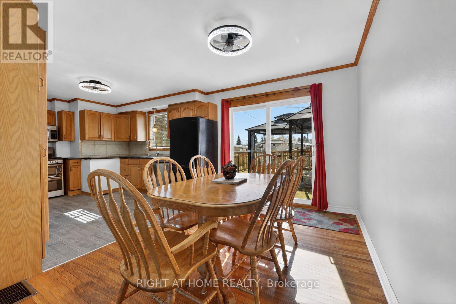 246 Calford Street, Essa, Ontario  L0M 1B0 - Photo 13 - N13445552