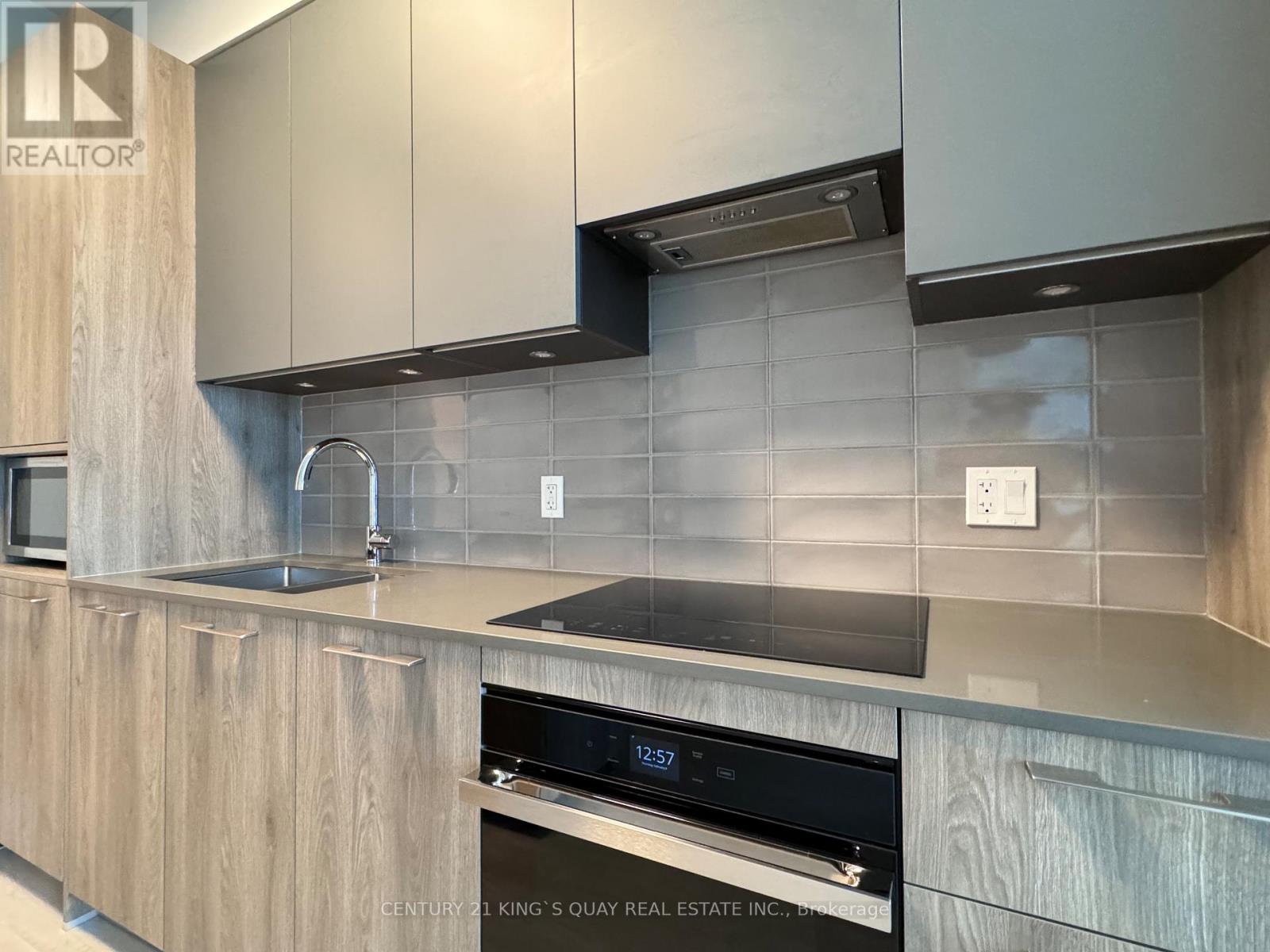 331 - 38 Waterwalk Drive, Markham, Ontario  L3R 6M8 - Photo 4 - N13449536