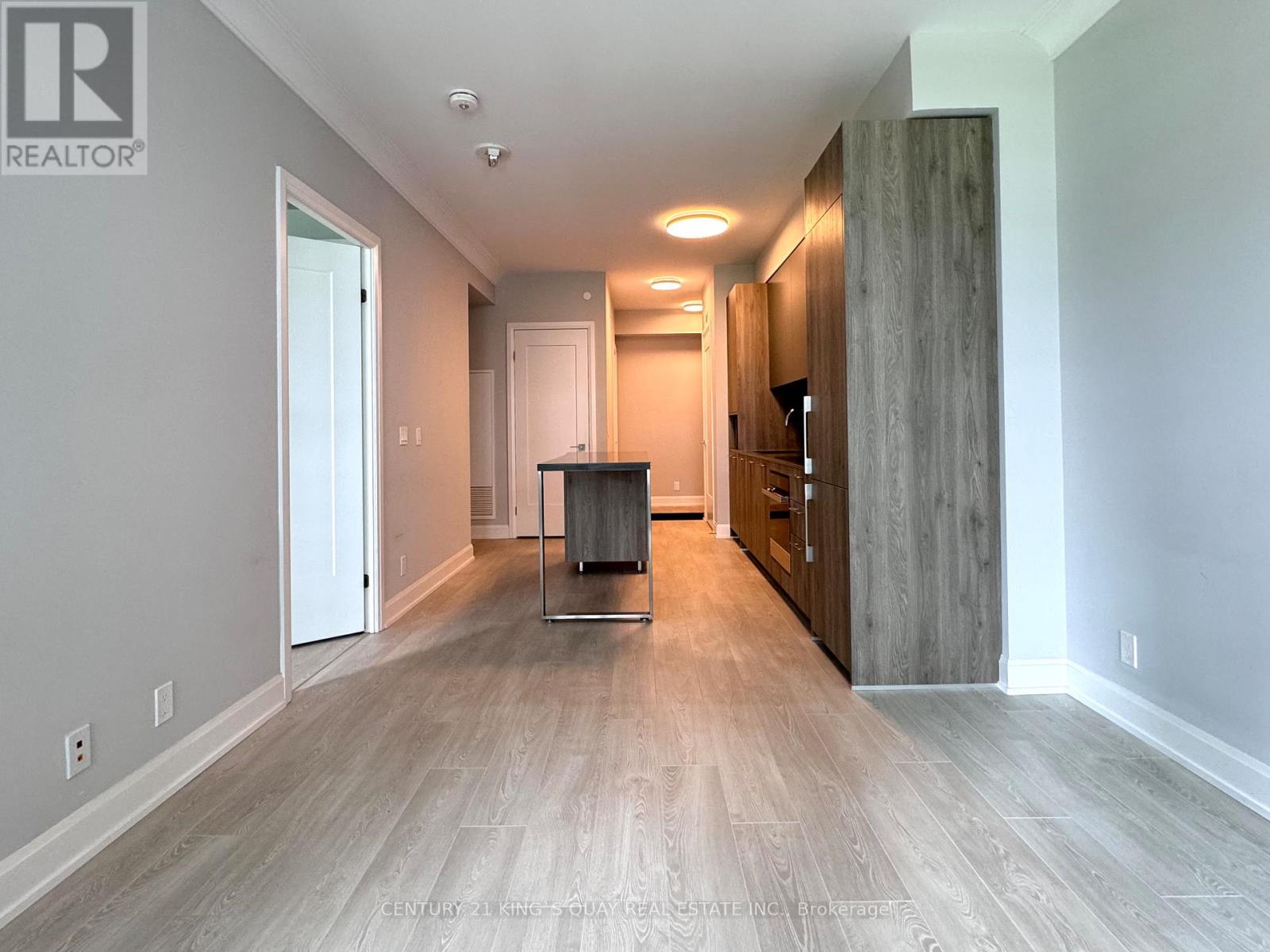 331 - 38 Waterwalk Drive, Markham, Ontario  L3R 6M8 - Photo 5 - N13449536