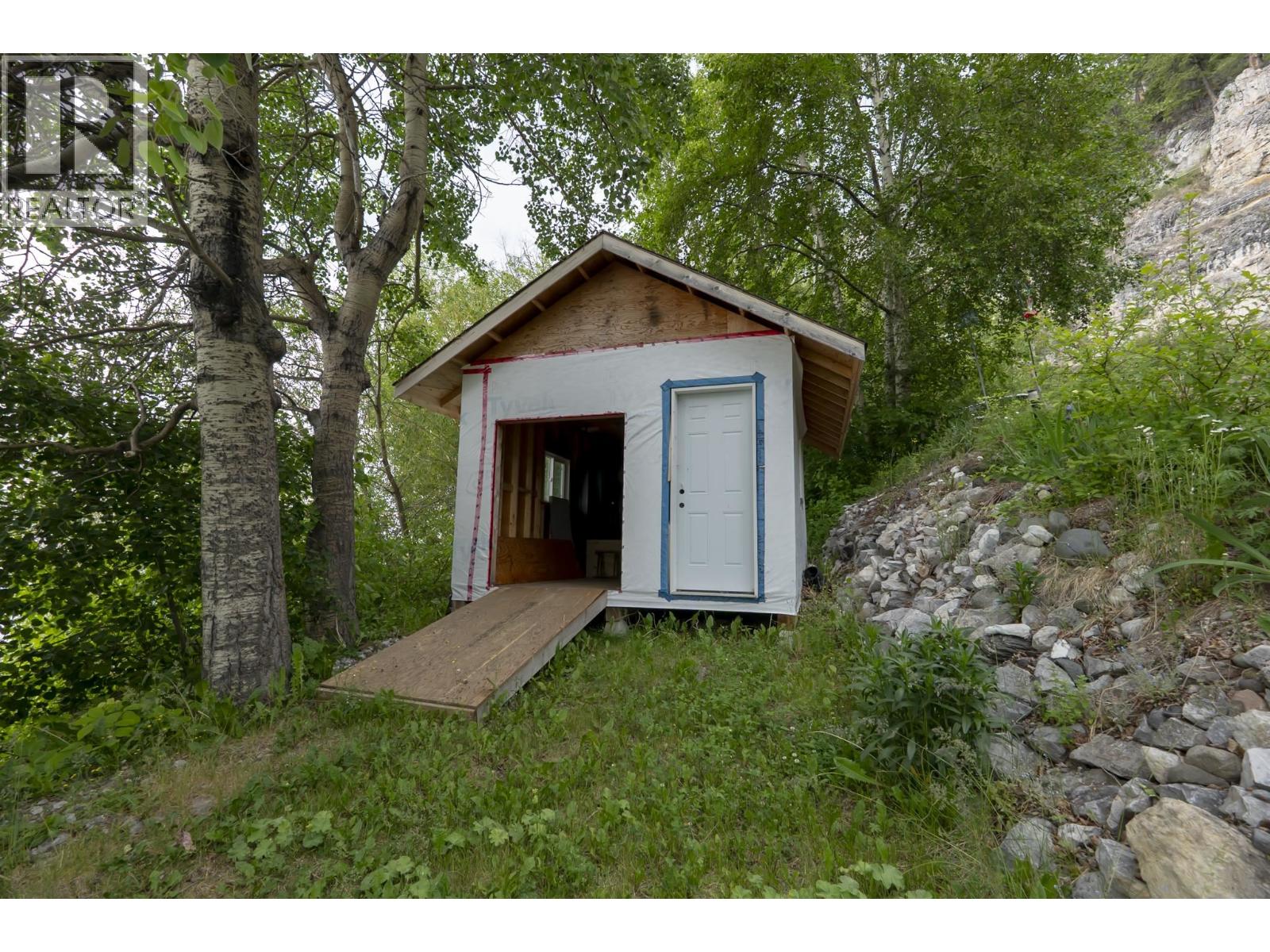 6123 Stones Bay Road, Fort St. James, British Columbia  V0J 1P0 - Photo 28 - R3136074