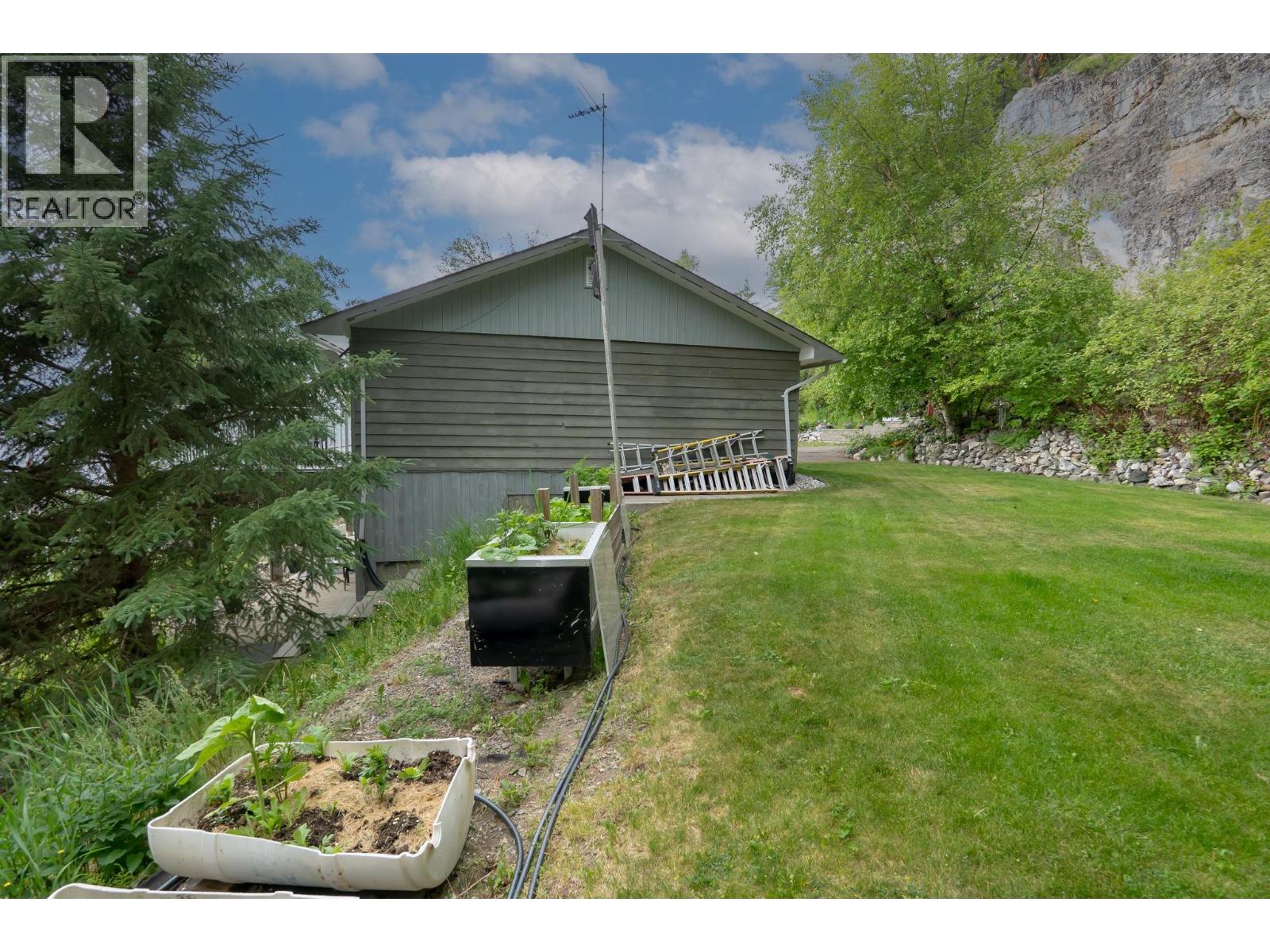 6123 Stones Bay Road, Fort St. James, British Columbia  V0J 1P0 - Photo 29 - R3136074