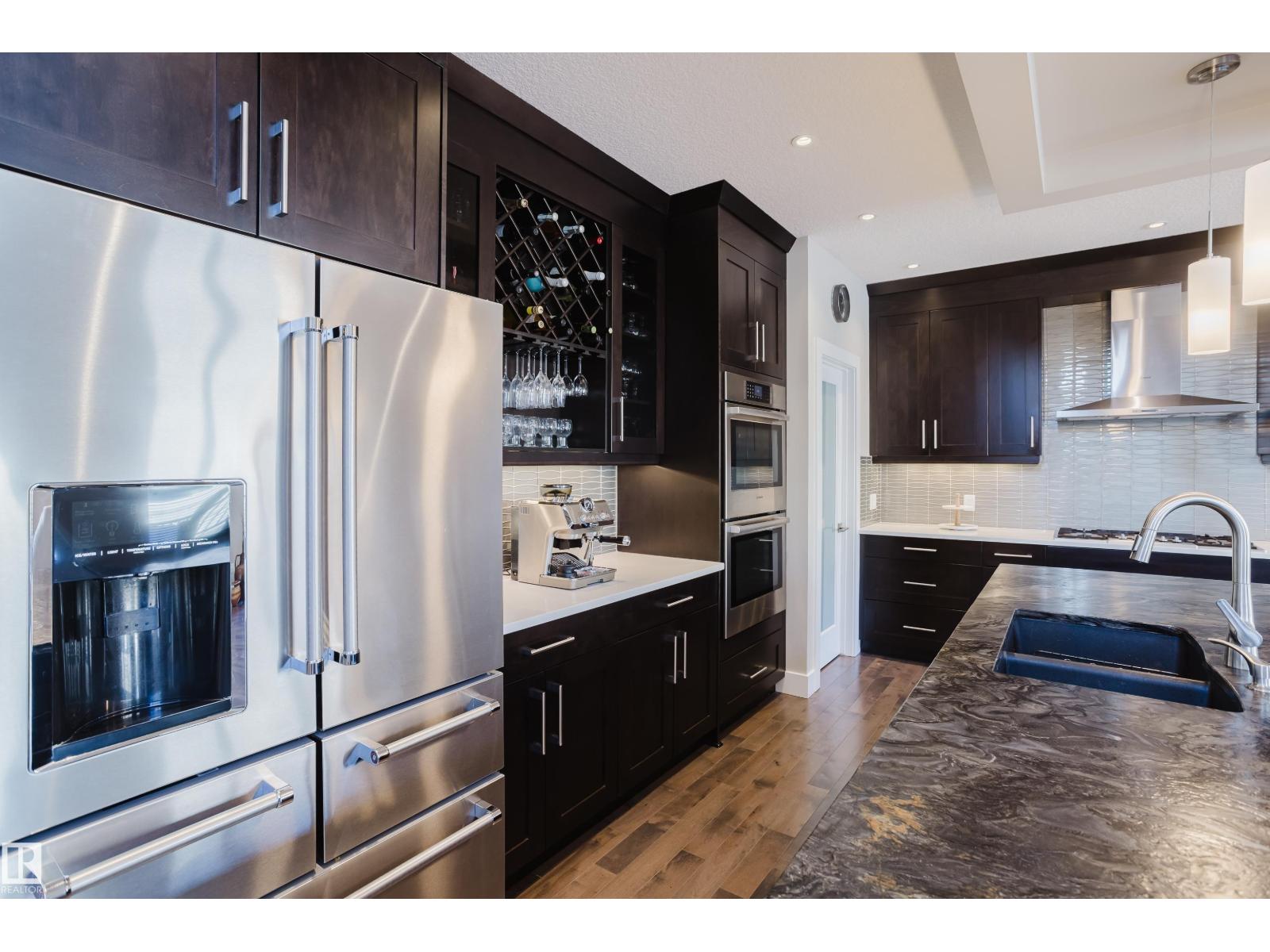 1088 Hope Rd NW, Edmonton, Alberta  T6M 0G6 - Photo 5 - E4493908