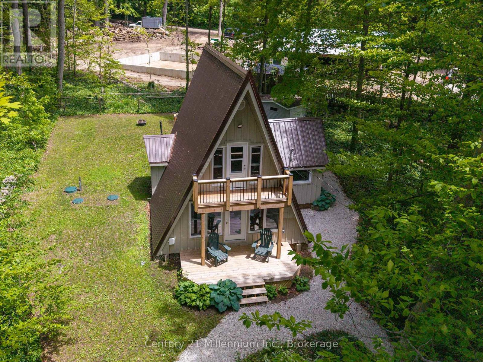 67 CHAPEL CRESCENT, south bruce peninsula, Ontario