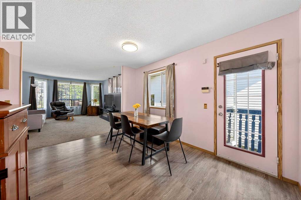 31 Martinridge Grove Ne, Calgary, Alberta  T3J 3M2 - Photo 21 - A2320179