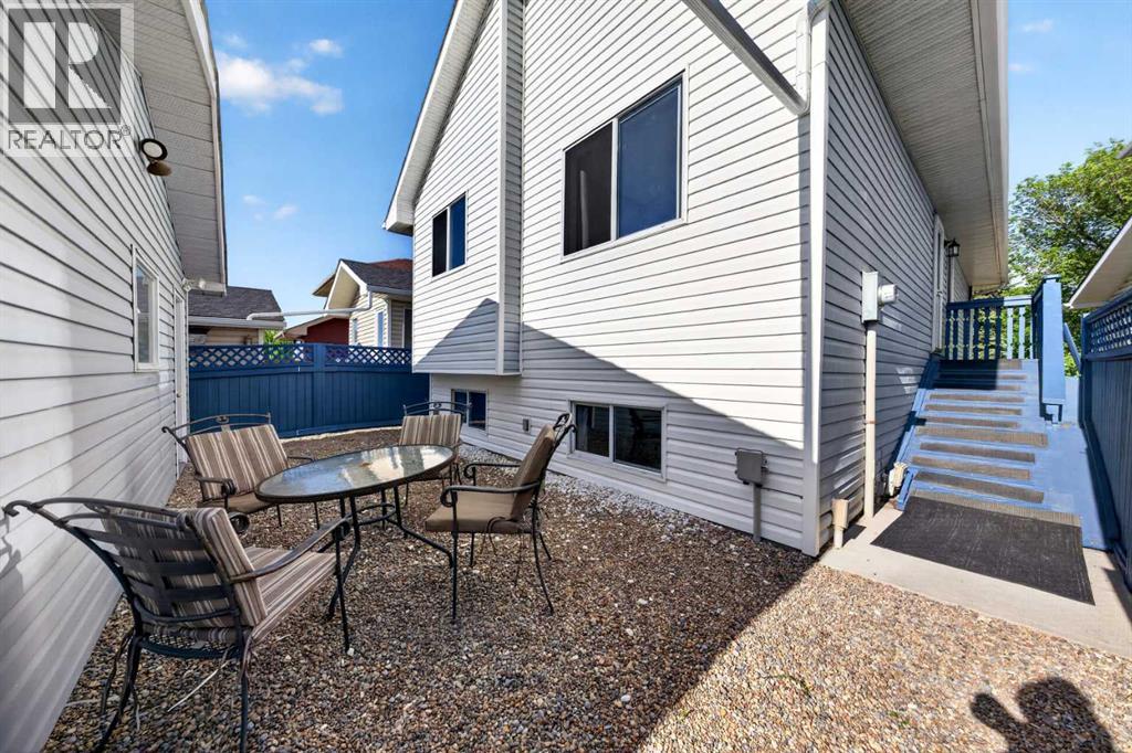 31 Martinridge Grove Ne, Calgary, Alberta  T3J 3M2 - Photo 33 - A2320179