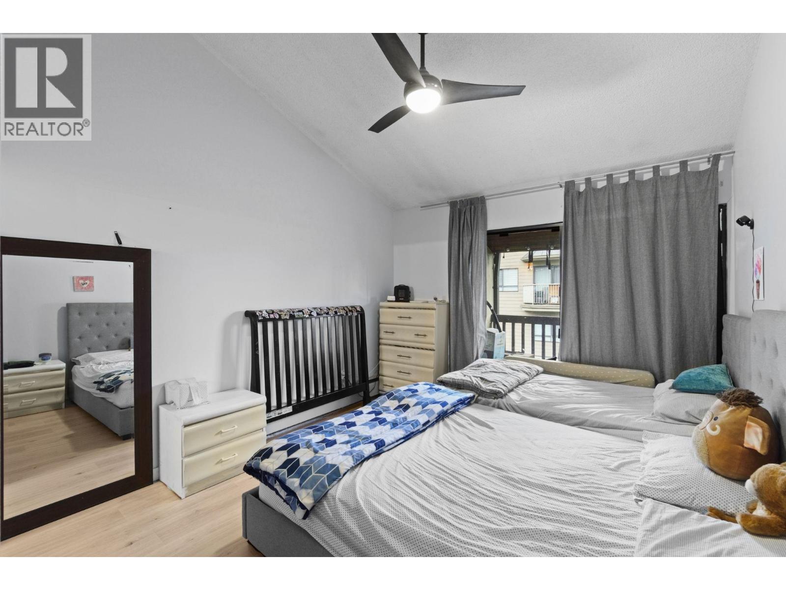304 720 Eighth Avenue, New Westminster, British Columbia  V3M 2R3 - Photo 17 - R3136389