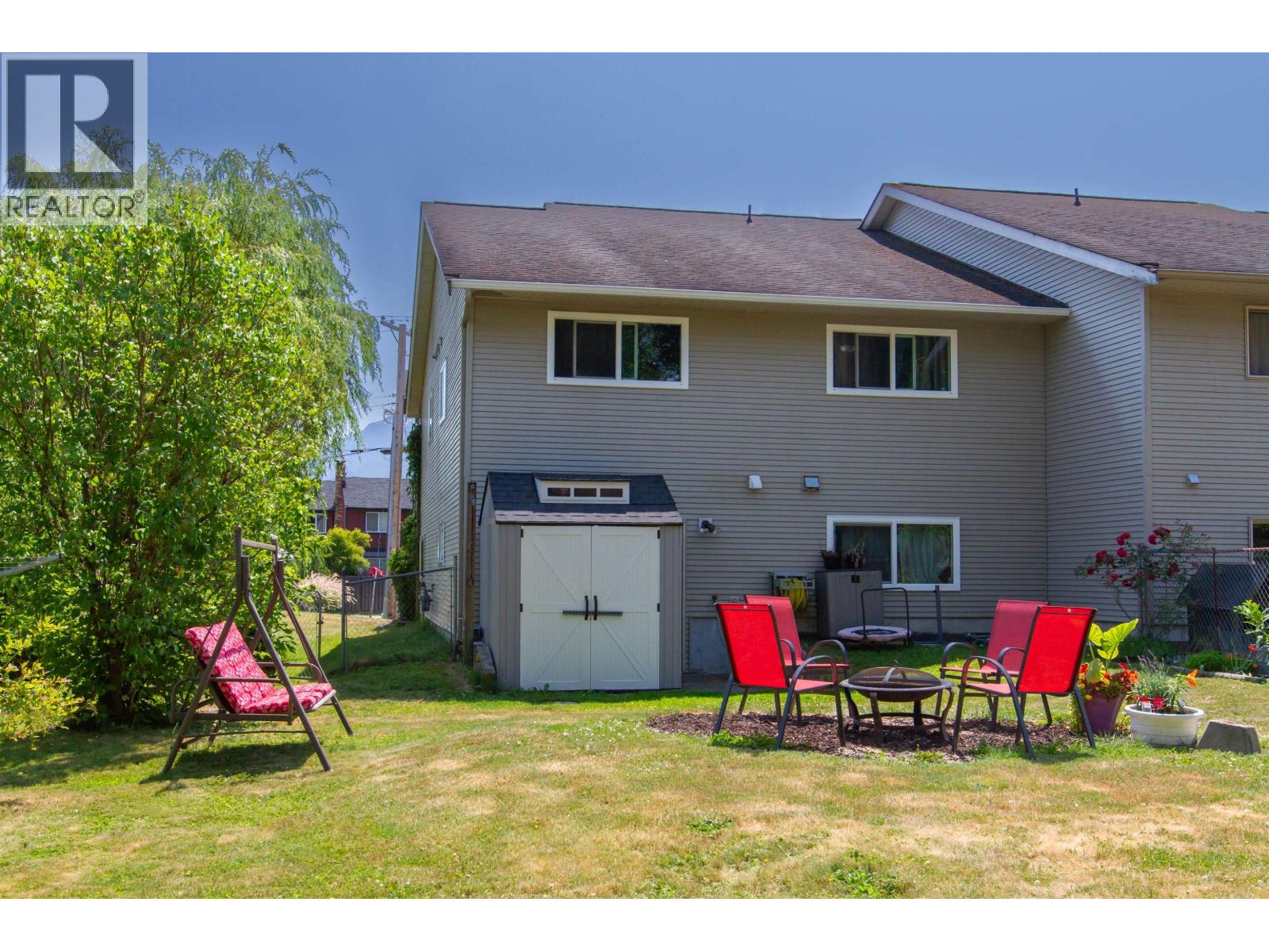 1491 Judd Road, Squamish, British Columbia  V0N 1H0 - Photo 2 - R3136409