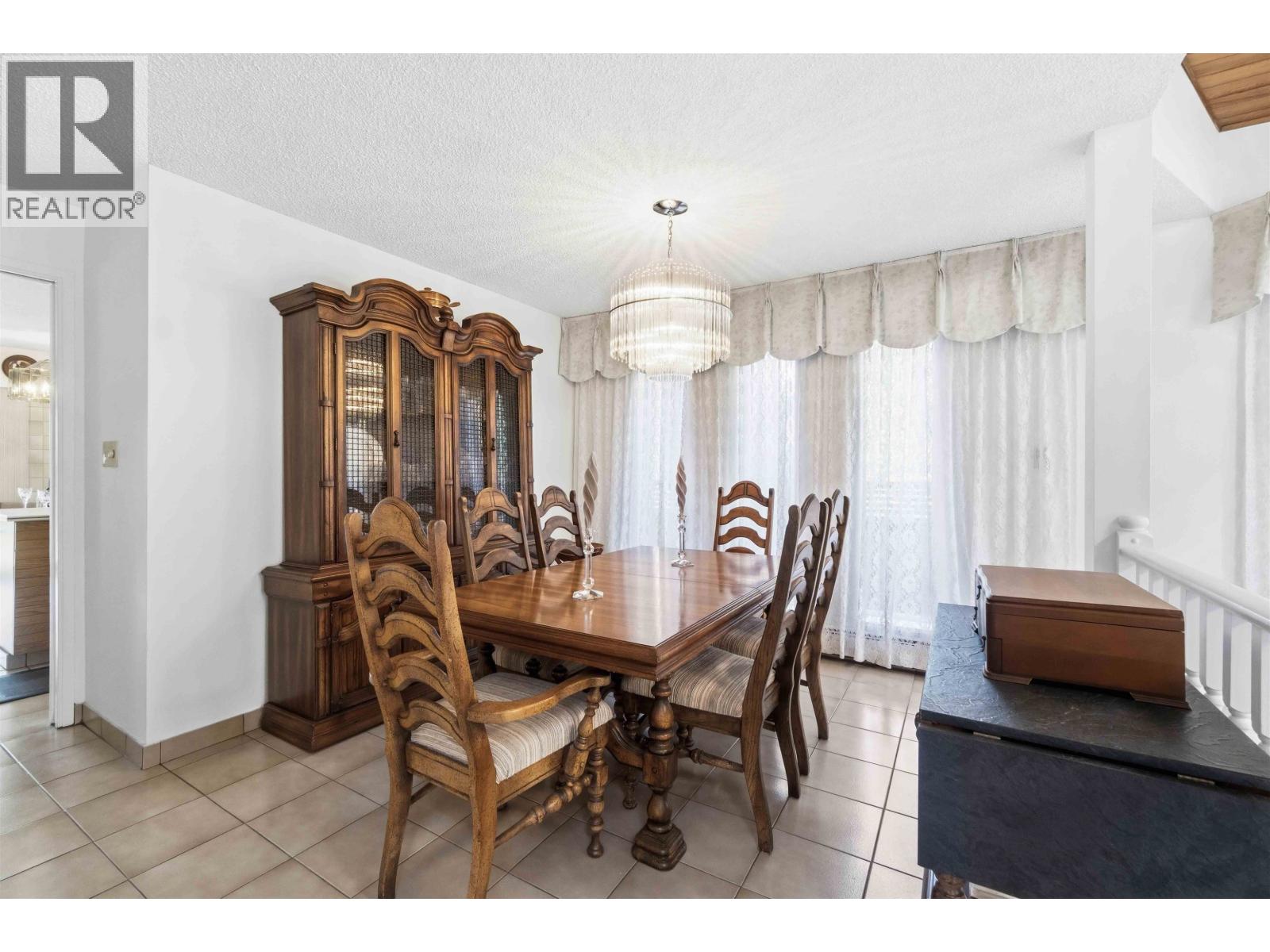 591 Calvin Court, Burnaby, British Columbia  V5A 3Y8 - Photo 6 - R3136426