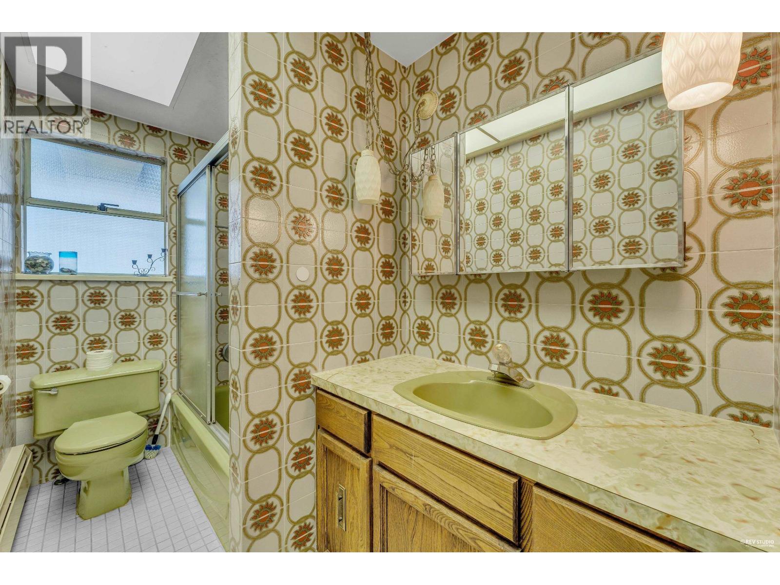 3729 St. Georges Avenue, North Vancouver, British Columbia  V7N 1W3 - Photo 24 - R3136425