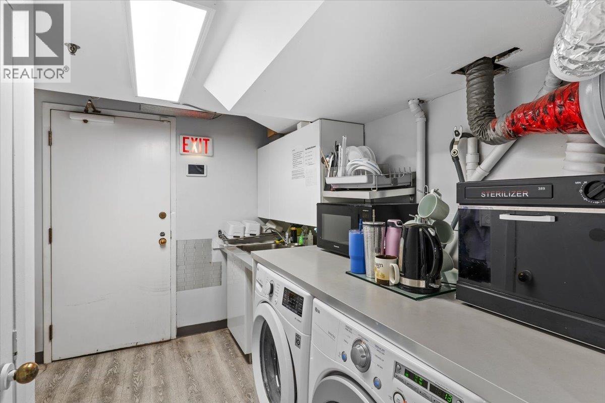 557 W Georgia Street, Vancouver, British Columbia  V6B 1Z5 - Photo 16 - C8079649