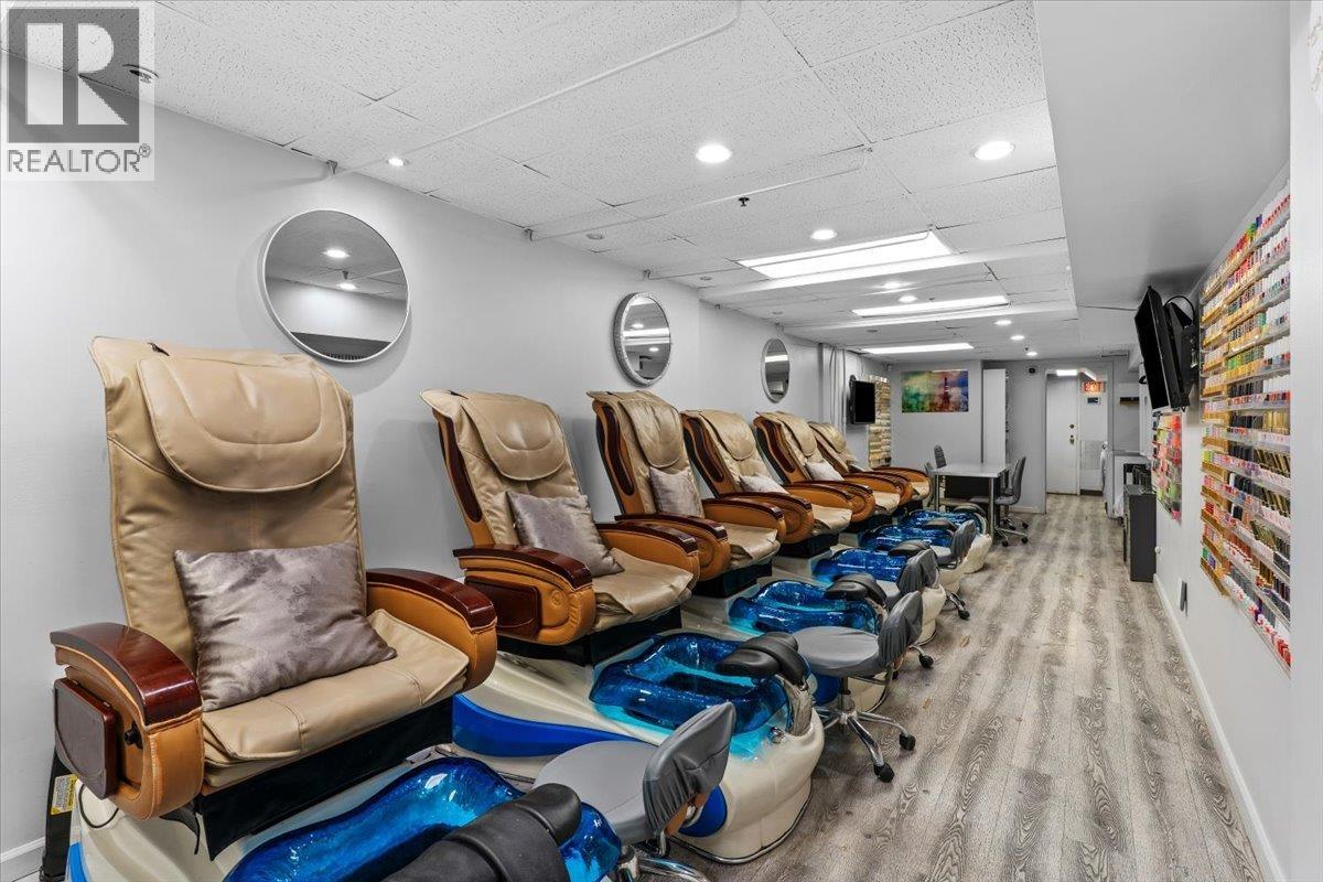 557 W Georgia Street, Vancouver, British Columbia  V6B 1Z5 - Photo 9 - C8079649