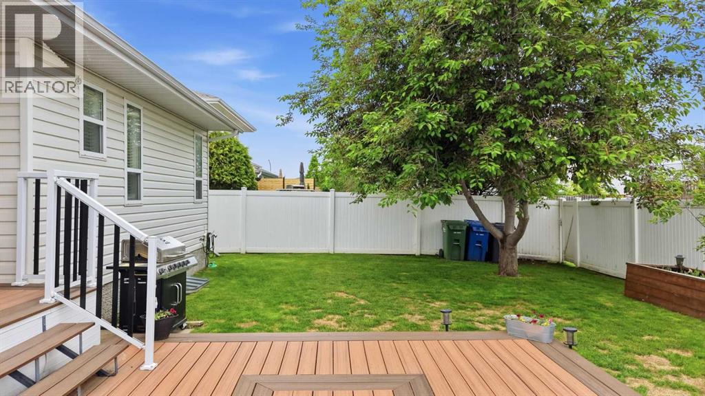 126 Logan Close, Red Deer, Alberta  T4R 2n9 - Photo 14 - A2320736