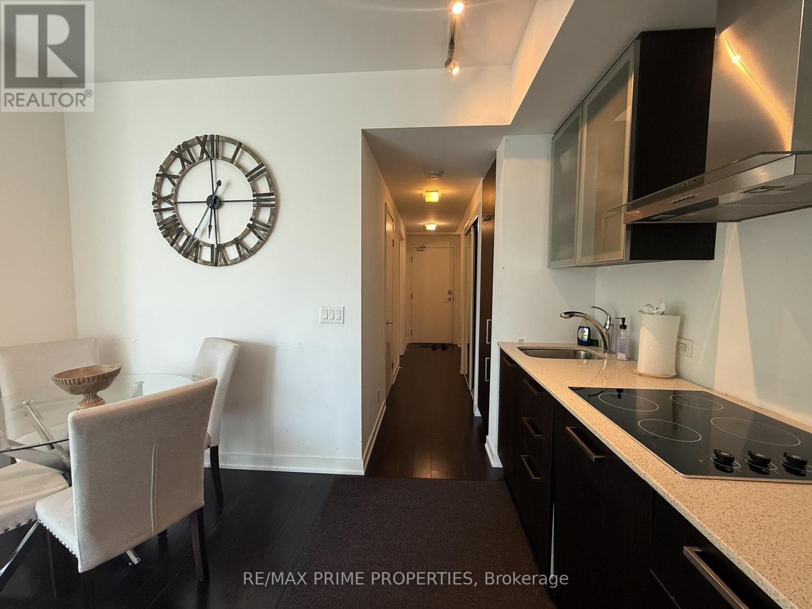 1605 - 14 York Street, Toronto, Ontario  M5J 0B1 - Photo 7 - C13451470